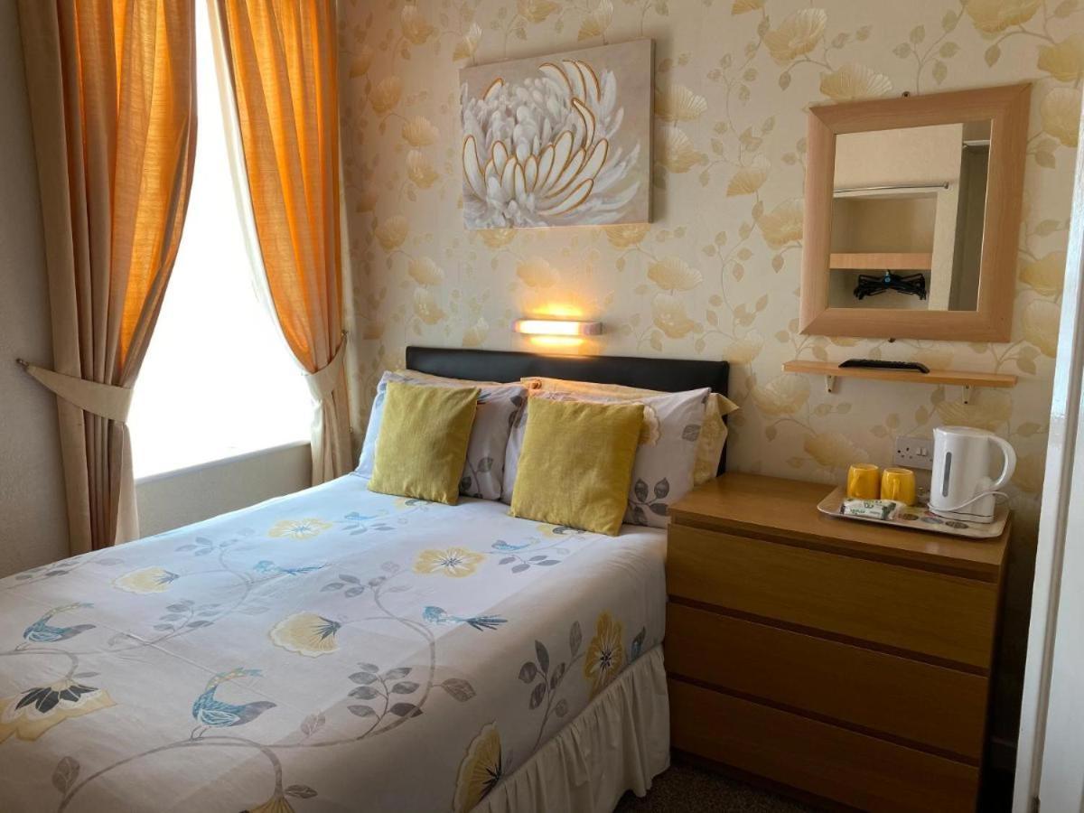 Clifton Private Hotel 블랙풀 외부 사진